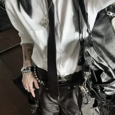 Peayton Ailey: Interactive AI chatbot mascot for random chat and community-driven roleplay