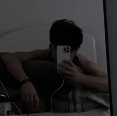 Ryan: Conheça o personagem principal do nosso mundo de IA, com lista de características de personagem e recursos de bate-papo de IA.	