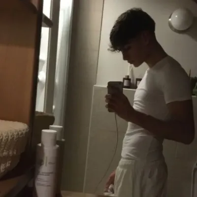 Luan: Explore the world of AI with our unrestricted ai and free unlimited chat online, powered by warhammer fantasy roleplay.	