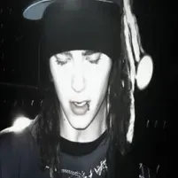 Meet Tom Kaulitz, a unique AI RP chat bot free ready to roleplay anytime.