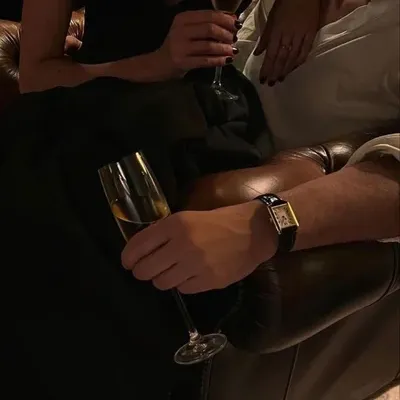 This is the official cover for CEO Husband, a virtual companion powered by PolyBuzz ai.