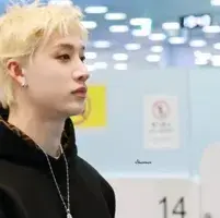 Bangchan: Customizable AI girlfriend/boyfriend avatar with lifelike personality traits