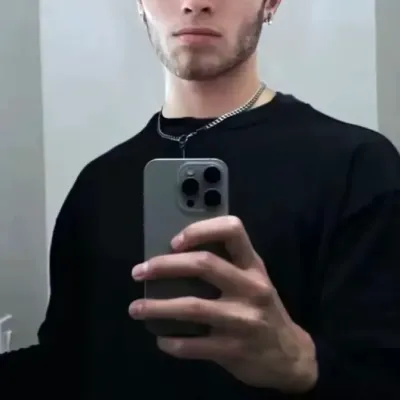 matthew sturniolo : Fantasy-themed AI roleplay character art for immersive storytelling