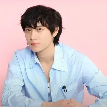 Terokai Kim Joon-Ha, rakan kongsi anime AI sembang serba boleh untuk lakonan kreatif.