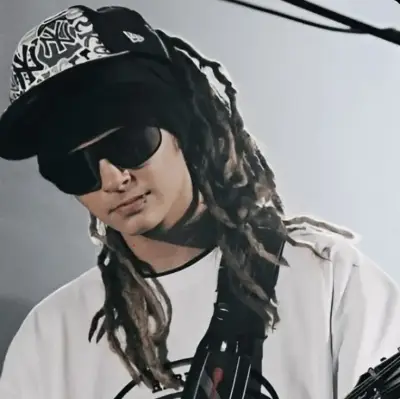 Tom kaulitz: Converse com nossa caixa de IA, pronta para chatbot online gratuito e pergunte à IA o que quiser.