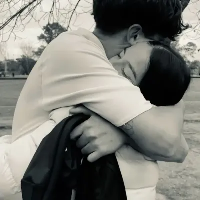 Henrique: Playful AI chatbot mascot enhancing user engagement in random chats	