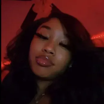 Myla - your bm brings your AI roleplay adventures to life with chat AI characters.