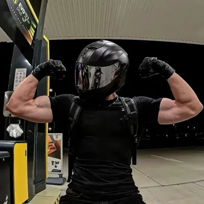 Dive Deep chat with Alex: Discover the Best AI Chat for Your Needs.