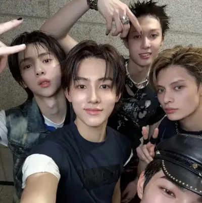 Кортис--Weverse Трансляция__Джеймс: Защищенный аватар ИИ-чатбота с возможностями зашифрованного чата 1 на 1	