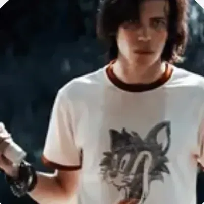 Explore endless storylines with Patrick Hocksetter, your interactive roleplay AI chat bot free.