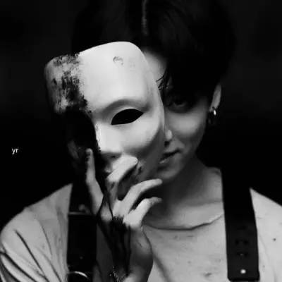Jungkook Psychopath: Futuristic AI chatbot interface with voice chat and neural network-driven traits