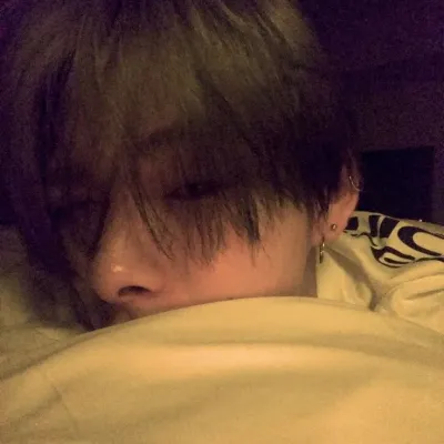 Nishimura Ni-ki: Emotionally intelligent AI companion portrait for deep conversations	