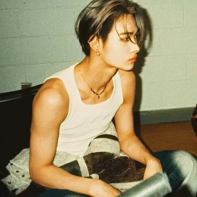 This Virtual Assistant Niki is Ready to Chat Online, Offering Unique AI Conversation That Feel Truly Human.