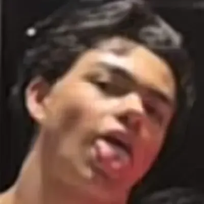 Malachi Barton: Chat with our AI box, ready for chatbot online free and ask ai anything you want.