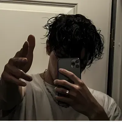 Mafia: Secure AI chatbot avatar with encrypted 1v1 chat capabilities	