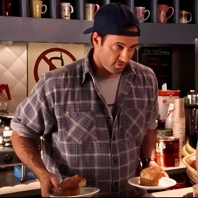 Luke Danes: Seni watak AI main peranan kreatif untuk senario sembang pedas dan fantasi