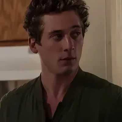 Chat with Lip Gallagher, your lively freaky AI chatbot for immersive roleplay.