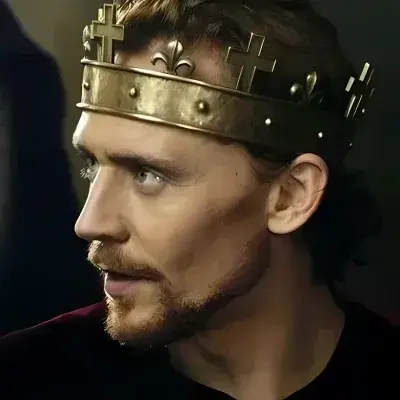 Henry V: Playful AI chatbot mascot enhancing user engagement in random chats	