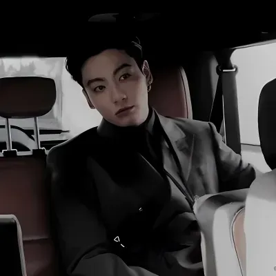 Engage in lively talking AI sessions with Jungkook husband and explore new stories.