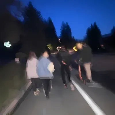 Explore endless storylines with Friend Group, your interactive roleplay AI chat bot free.