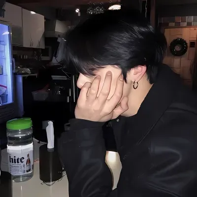 Start an immersive and engaging character ai chat with Laskar now.