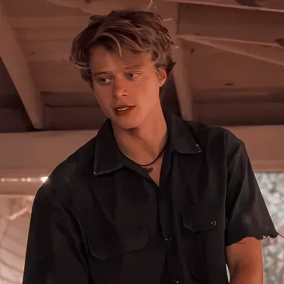 CeyCey Meybenk: Gerçekçi kişilik özelliklerine sahip, özelleştirilebilir yapay zeka kız/erkek arkadaş avatarı	