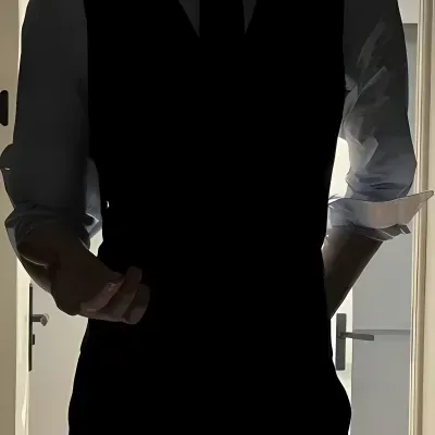 Ready for fun? Talk to AI characters like Killer anytime, free and immersive.