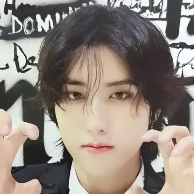 Han Jisung_Peter: Emotionally intelligent AI companion portrait for deep conversations	