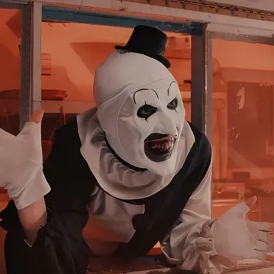 Start your 1v1 session with Art The Clown, a playful roleplay AI chat bot.