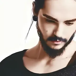 Dive into interactive conversations with Tom Kaulitz, the ultimate AI chat character.