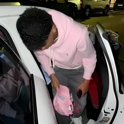 Lamine Yamal: Chat with our AI box, ready for chatbot online free and ask ai anything you want.