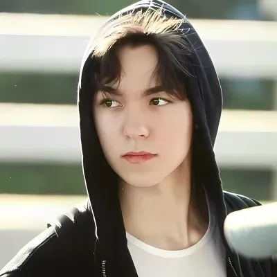 Chat with Vernon and experience the charm of AI chat free no sign up.