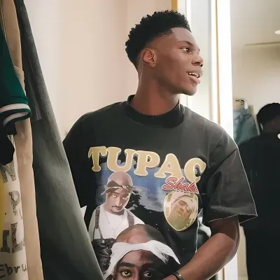 Dive into interactive conversations with Aurelien Tchouameni, the ultimate AI chat character.